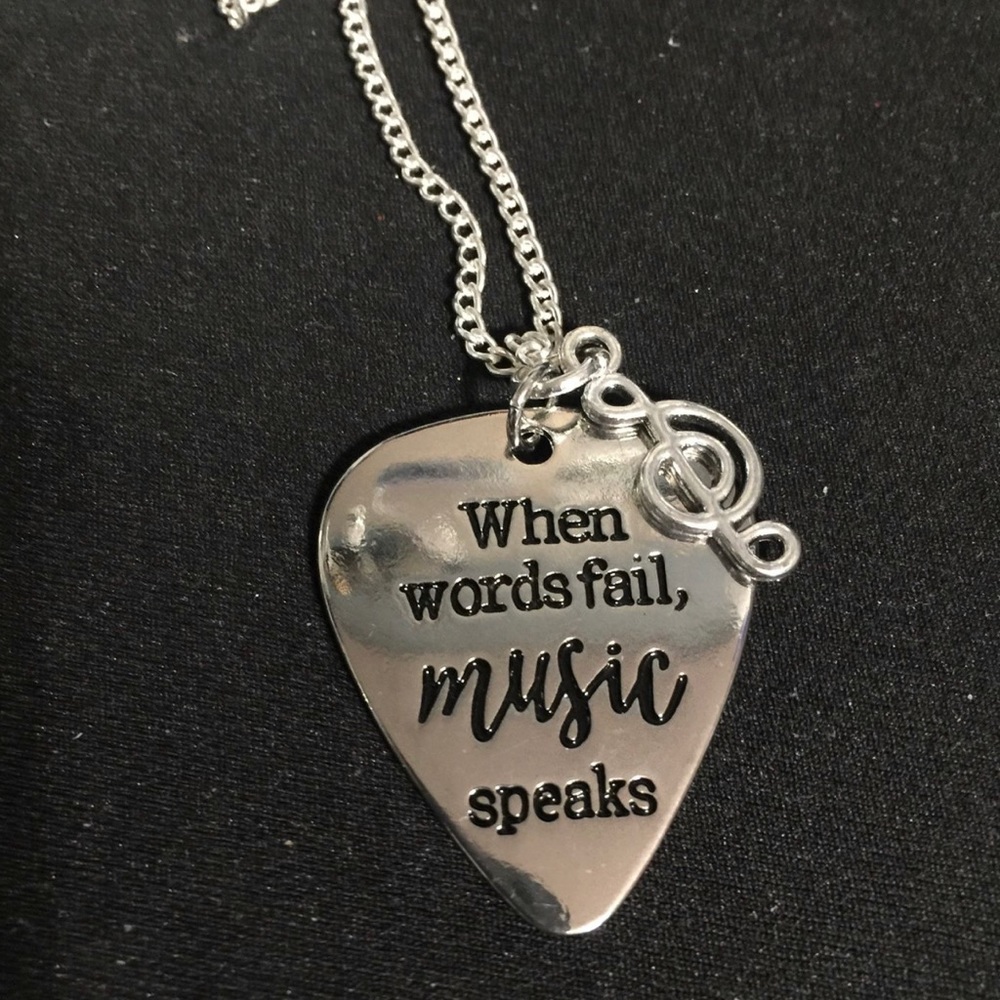 When words fail music speaks with music note dangle necklace❤️🎶